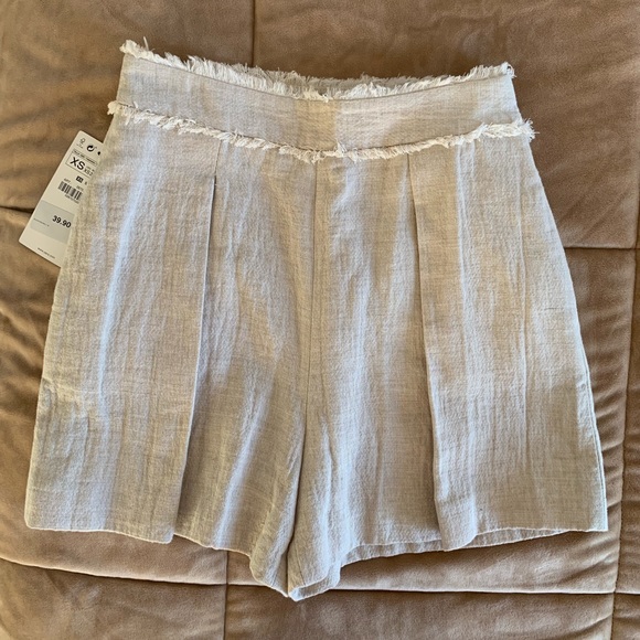 Zara Pants - Zara high waisted linen shorts